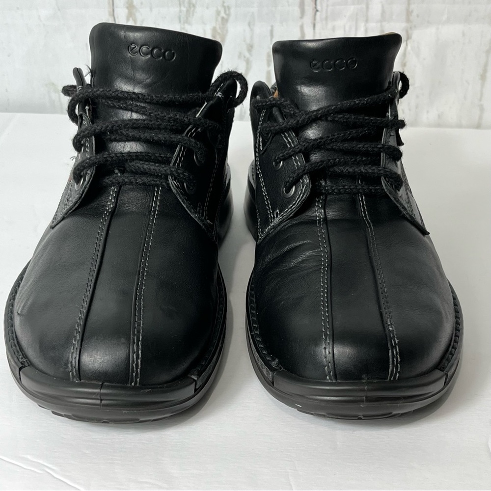 Ecco Men Shoes Sz 43 (9/9.5 US)